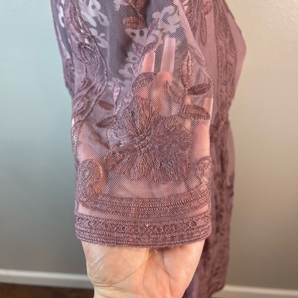Boho Elegant Mauve Lace Dress​​​ Size M - Picture 7 of 12